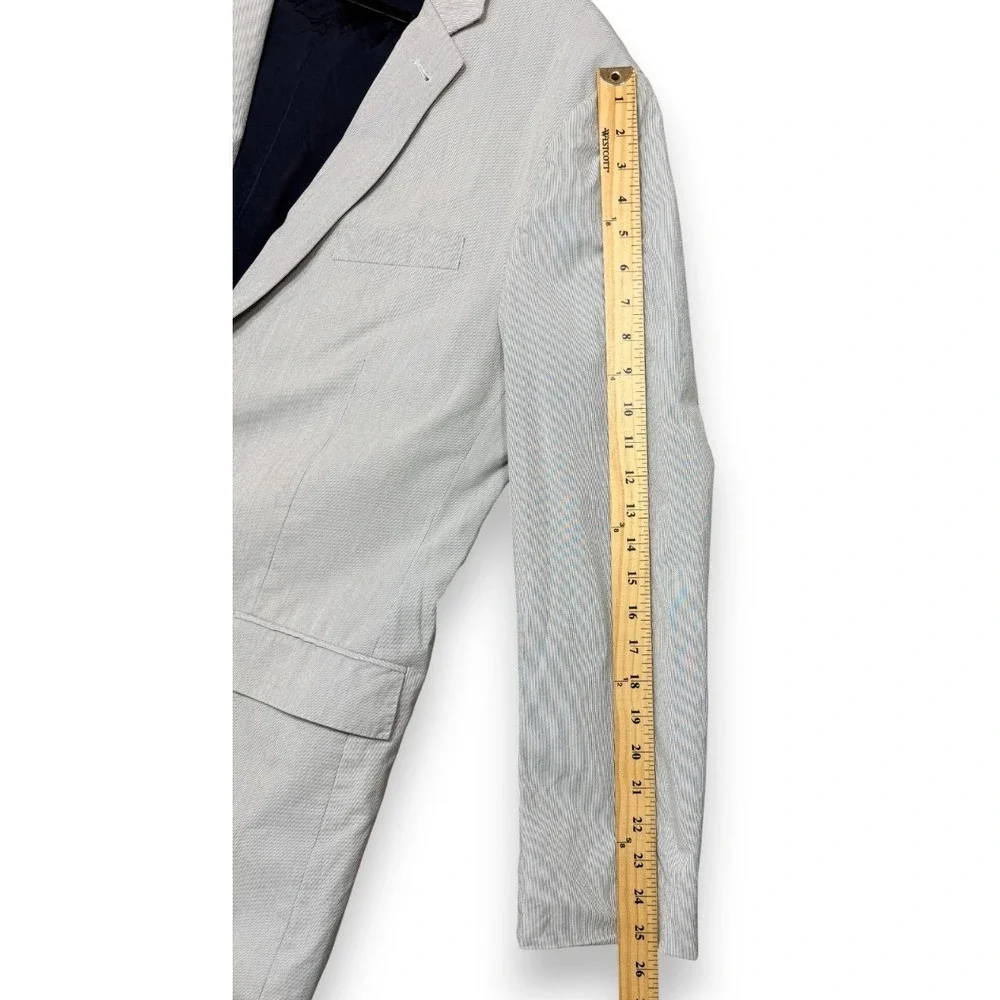 J Crew Ludlow Jacket Mens 44R Gray Seersucker Cotton Blazer Stripe 2 Button